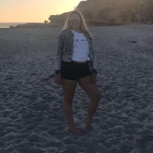 Meet your Posher, Molly